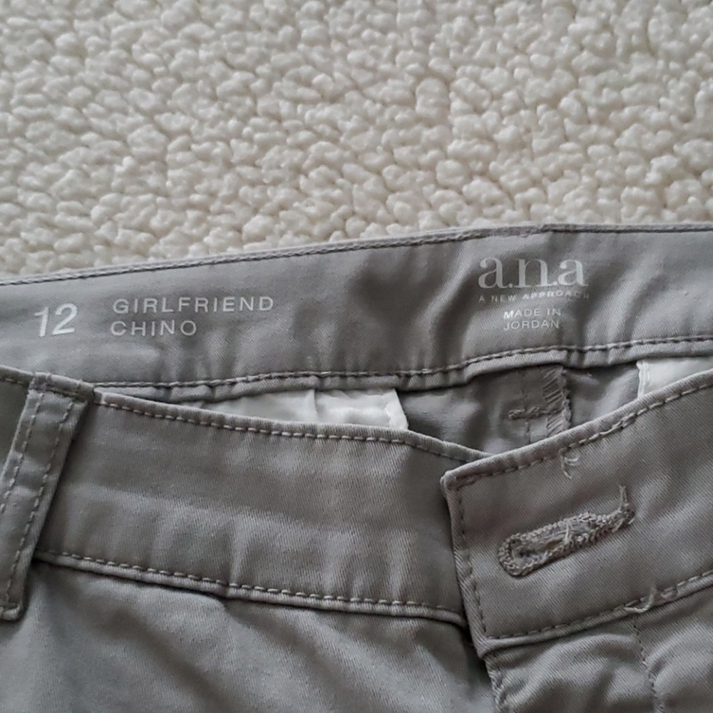A.N.A Girlfriend Chino